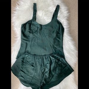 Vintage Victoria Secret silk lingerie set L